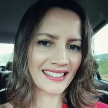 Adriana Falcão Loth